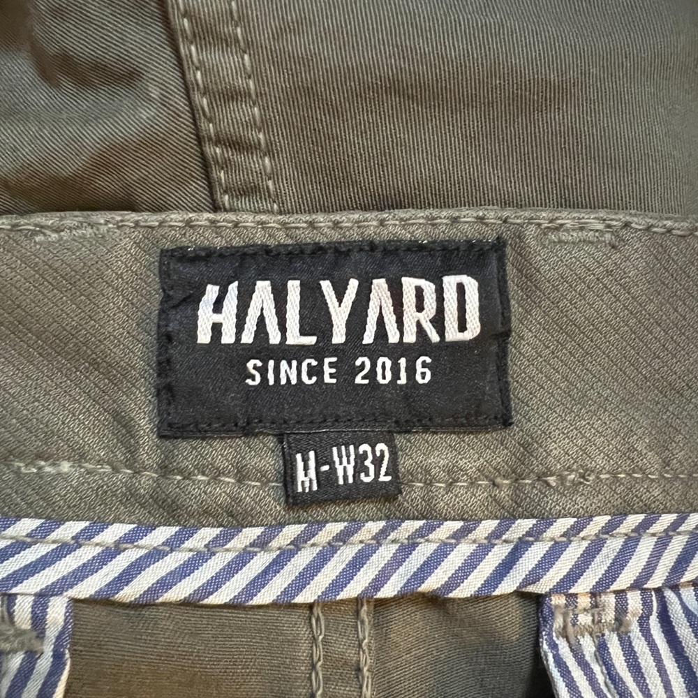 Halyard Shorts Mens 32 Military Green Flat Front‎ Chino Preppy Casual Everyday - Picture 4 of 4